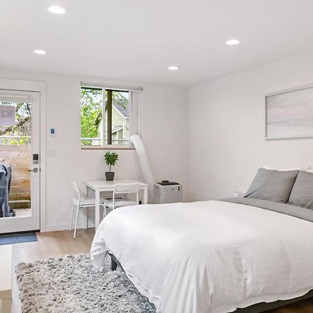 Modern Apartment Near Light Rail Seattle Luaran gambar