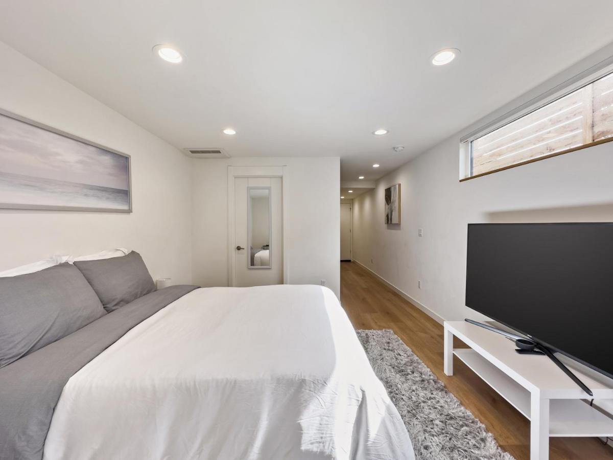 Modern Apartment Near Light Rail Seattle Luaran gambar