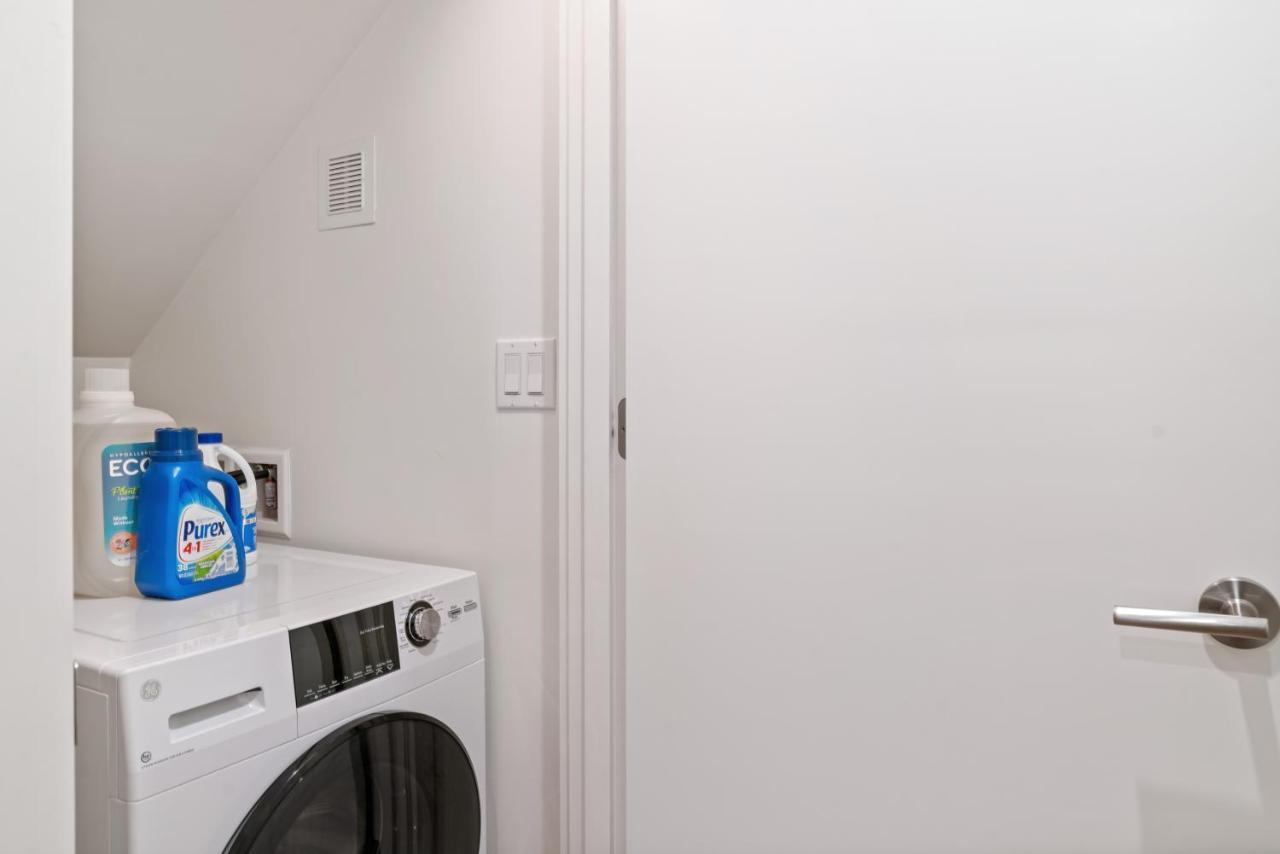 Modern Apartment Near Light Rail Seattle Luaran gambar